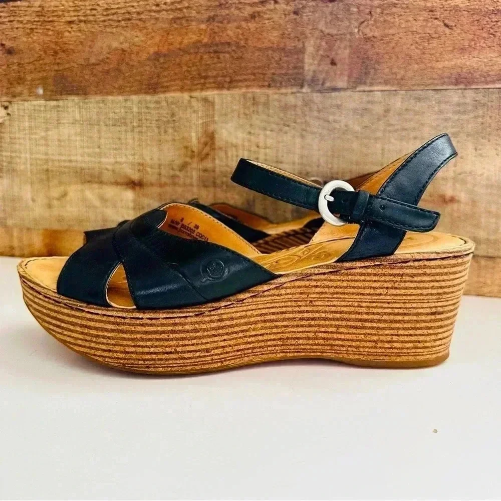 Born Strap Leather Wedged Sandals